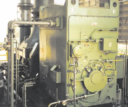 Motor con intercambiador de enfriado